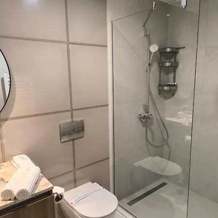 Waterfront Shine Quartet 3 Apartament Belgrad