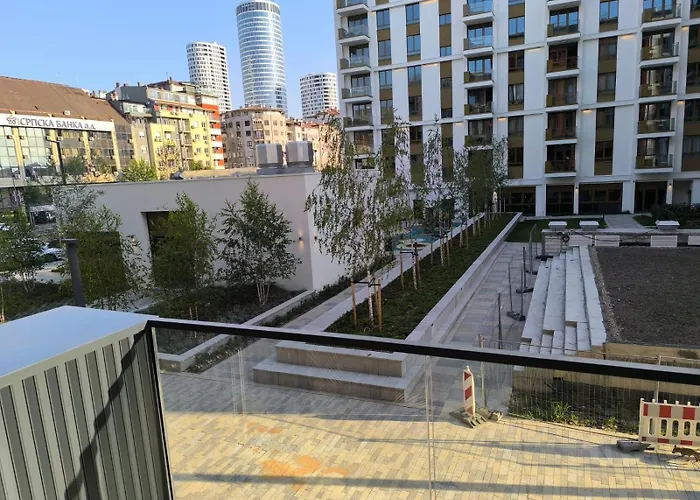 Waterfront Shine Quartet 3 *